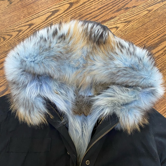 Twill Navy Parka with fur interior size Small - Picture 2 of 5